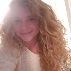 Meet your Posher, Joy